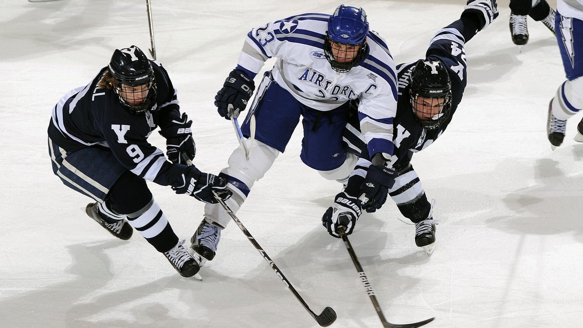 熊猫体育在线官网-足球运动在全球范围内影响力持续扩大，足球运动在全世界很受欢迎